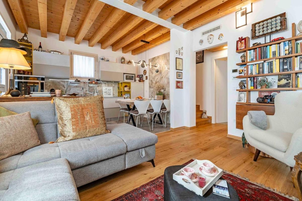 Stylish House Near With Parking Ferienhaus Venedig